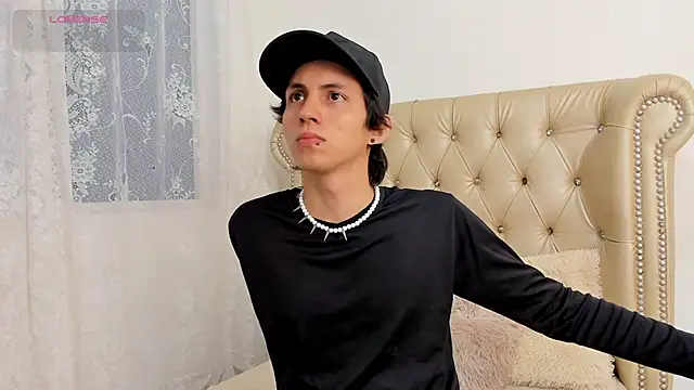 Snapshot of JeanRam18 chatting on March 11, 12:06 pm JeanRam18 online show from March 11, 12:06 pm