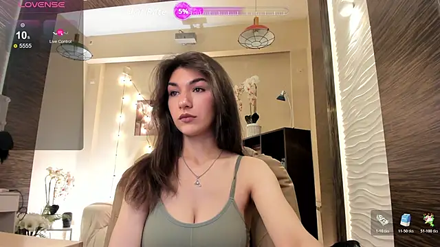 Snapshot of MonicaVii chatting on November 26, 12:22 am MonicaVii online show from November 26, 12:22 am