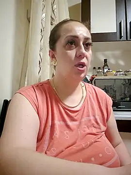 AvaLloyd online show from February 19, 3:17 am