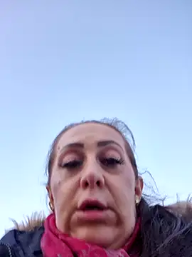 AvaLloyd online show from February 24, 3:42 pm