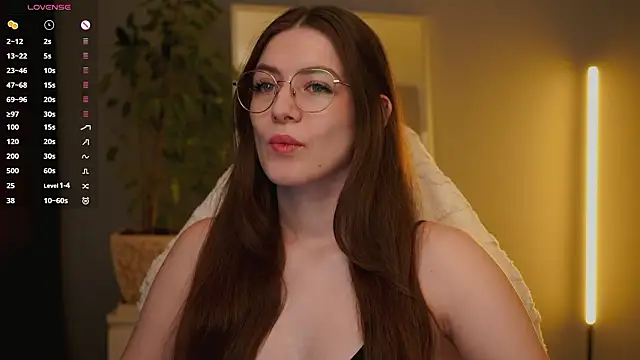 Ester Hill online show from February 13, 2:51 am