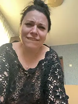 Snapshot of CuteNata chatting on December 14, 11:50 am CuteNata online show from December 14, 11:50 am