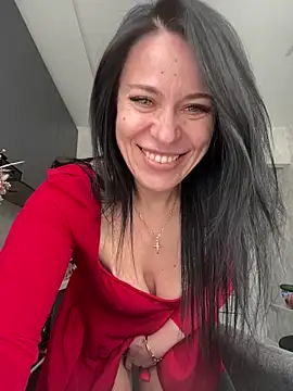 CuteNata online show from April 6, 11:11 am