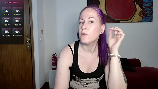 Snapshot of gennyrock chatting on March 7, 10:43 pm gennyrock online show from March 7, 10:43 pm