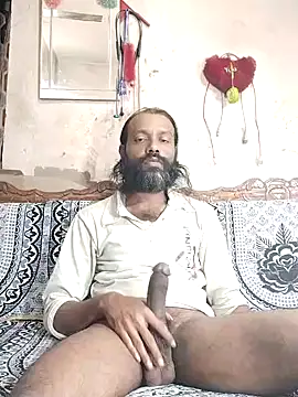 BadBoySmoker7070 online show from November 11, 5:24 pm