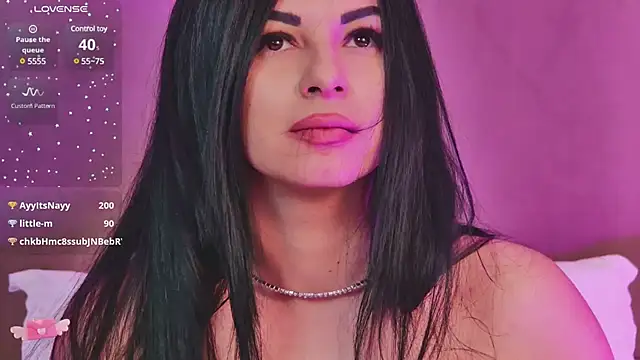 EmilyColle  online show from March 17, 5:01 am