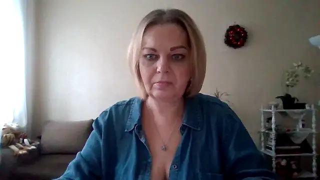 SofiyaPetrova online show from February 5, 1:33 pm