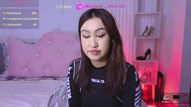 Snapshot of Diana_Moon_ chatting on January 27, 11:43 pm Diana Moon  online show from January 27, 11:43 pm