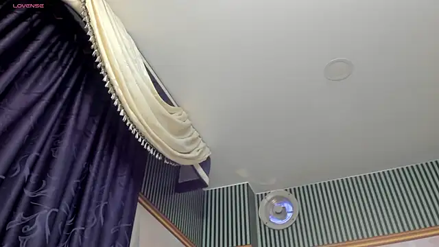 Lesly sexy4u online show from December 11, 3:13 am