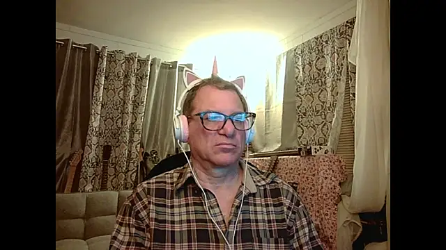 coryassman online show from February 2, 11:19 am