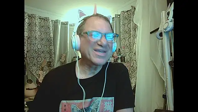 coryassman online show from June 27, 8:19 am