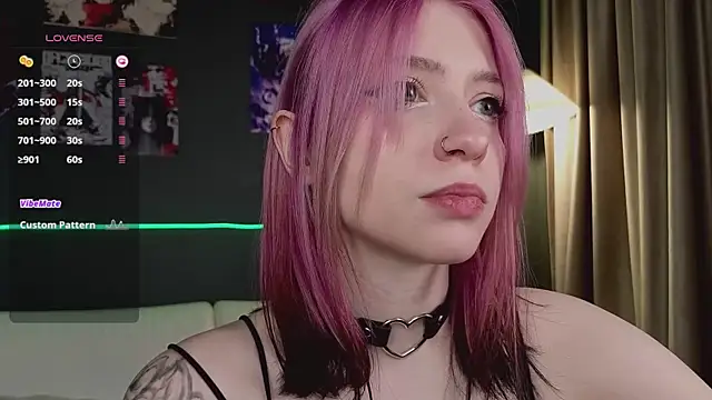 arielabradberry online show from April 23, 2:19 pm