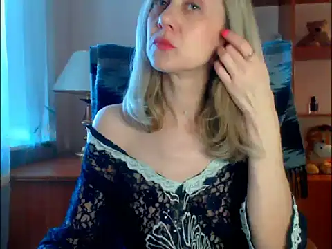 Tanya6547 online show from March 12, 9:37 am