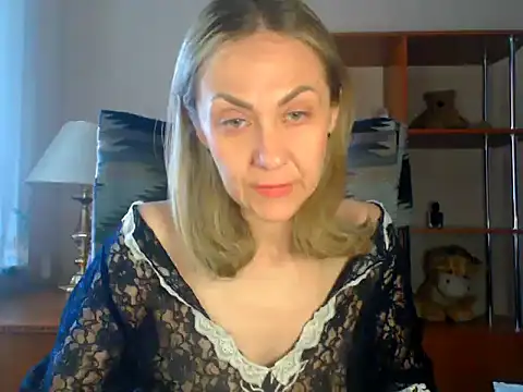 Snapshot of Tanya6547 chatting on May 1, 7:35 am Tanya6547 online show from May 1, 7:35 am