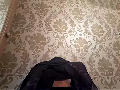 Snapshot of Basszos88i chatting on December 31, 3:20 pm Basszos88i online show from December 31, 3:20 pm