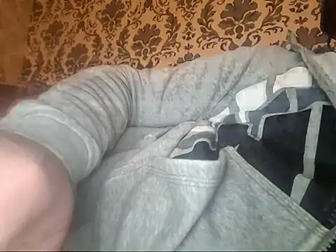 Snapshot of Basszos88i chatting on January 2, 3:40 pm Basszos88i online show from January 2, 3:40 pm