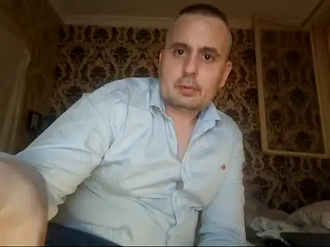 Snapshot of Basszos88i chatting on January 18, 8:09 pm Basszos88i online show from January 18, 8:09 pm