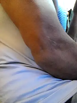 Snapshot of model_yesx chatting on December 22, 10:38 am model yesx online show from December 22, 10:38 am