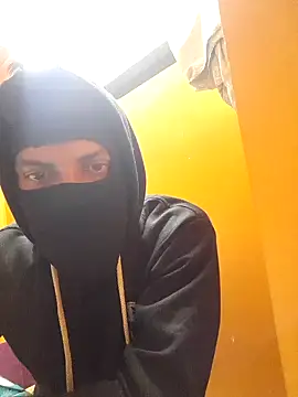 Snapshot of model_yesx chatting on January 3, 2:40 pm model yesx online show from January 3, 2:40 pm