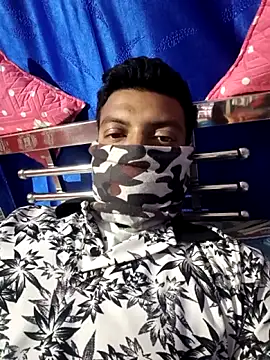 Snapshot of model_yesx chatting on February 21, 5:14 pm model yesx online show from February 21, 5:14 pm