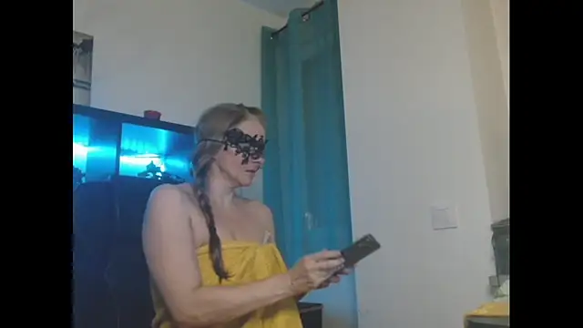 Snapshot of hadaazul99 chatting on March 18, 3:10 pm hadaazul99 online show from March 18, 3:10 pm