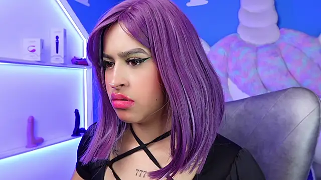 miss romyna online show from February 15, 11:06 am