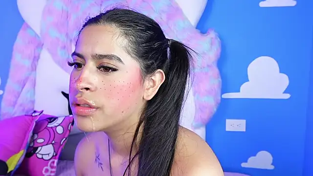 miss romyna online show from March 3, 2:04 pm