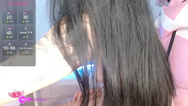 Snapshot of sexy_valentina1 chatting on September 20, 1:39 am sexy valentina1 online show from September 20, 1:39 am