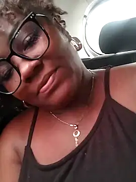 Snapshot of kaorysquirt chatting on October 10, 4:50 pm kaorysquirt online show from October 10, 4:50 pm
