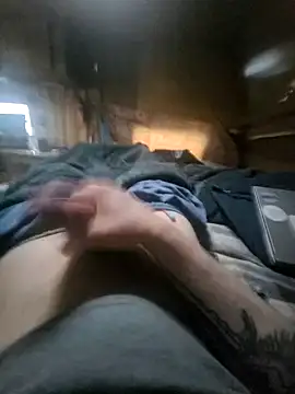 Snapshot of Irishman9077 chatting on March 20, 2:29 am Irishman9077 online show from March 20, 2:29 am