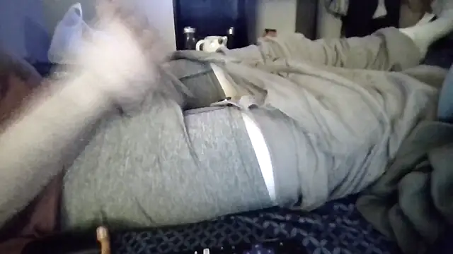 Snapshot of Irishman9077 chatting on November 15, 1:51 pm Irishman9077 online show from November 15, 1:51 pm