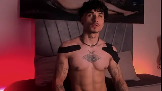 Thomas Fit1 online show from November 27, 4:47 am