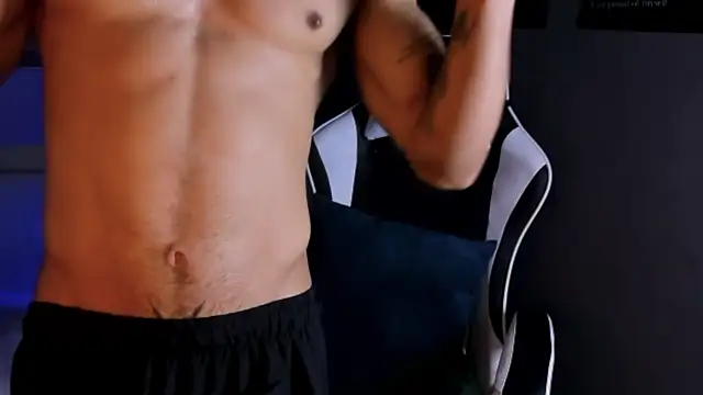 Thomas Fit1 online show from April 21, 4:52 am