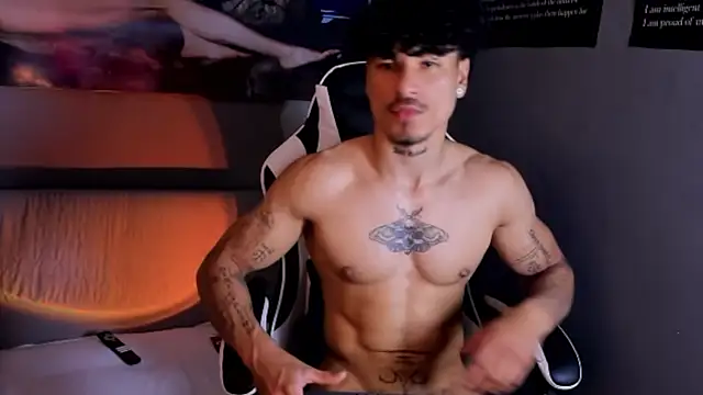 Thomas Fit1 online show from April 22, 7:59 pm