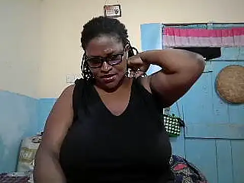 Snapshot of sexy_bigboobss chatting on November 25, 6:35 am sexy bigboobss online show from November 25, 6:35 am