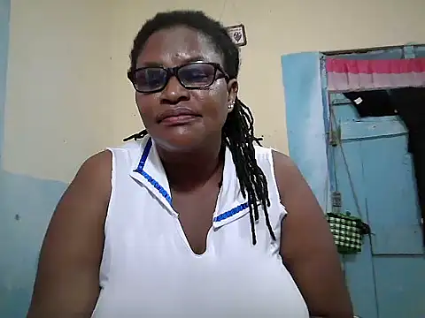 Snapshot of sexy_bigboobss chatting on December 1, 8:19 am sexy bigboobss online show from December 1, 8:19 am