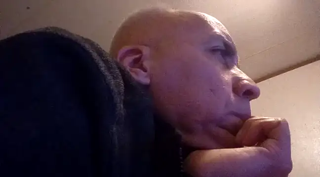 Xoc8  online show from March 1, 6:57 am