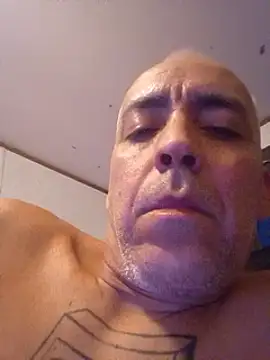 Xoc8  online show from March 2, 10:24 am