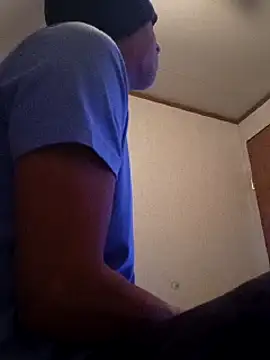 Xoc8  online show from March 6, 4:49 pm