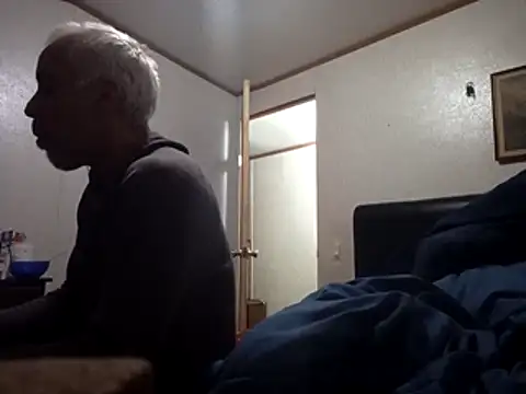 Xoc8  online show from January 18, 12:47 am