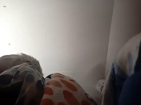 Xoc8  online show from February 15, 3:09 pm