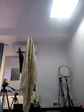 AnthonelaDuque online show from February 19, 11:38 am