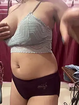 lallela online show from March 11, 1:16 am