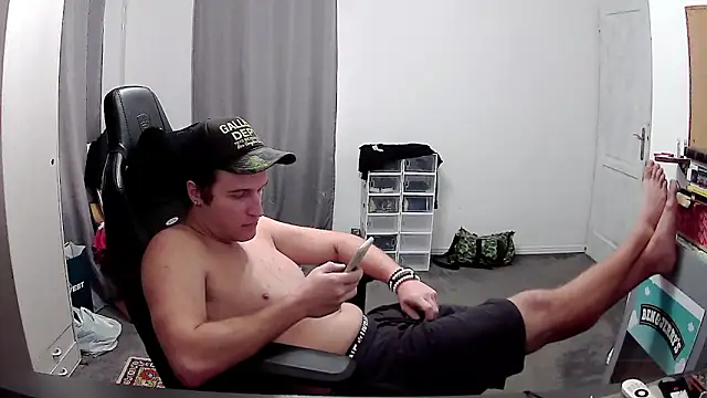 PKrisztian online show from November 2, 2:52 pm