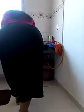 Selina 6 online show from January 7, 11:37 am