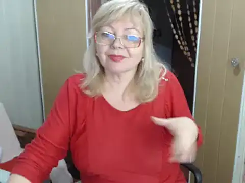 EvelynLoveShy online show from December 26, 11:24 pm