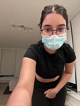 jAsMinE678 online show from January 22, 2:04 am