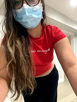 jAsMinE678 online show from September 20, 5:19 am