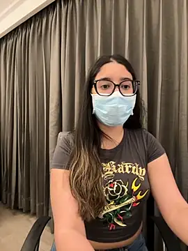 Snapshot of jAsMinE678 chatting on May 13, 7:33 pm jAsMinE678 online show from May 13, 7:33 pm