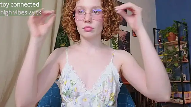 Snapshot of _lightmyfire chatting on February 7, 8:31 pm lightmyfire online show from February 7, 8:31 pm